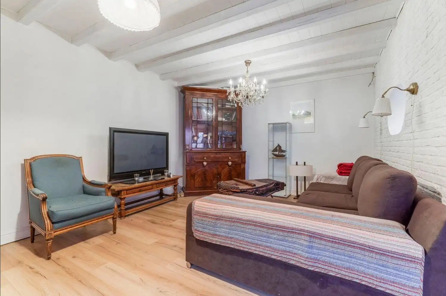 Handelshuis te koop in het centrum van Lissewege foto 5