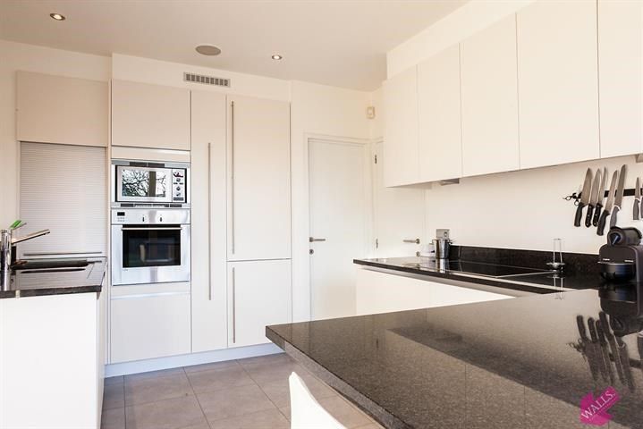 Prachtige halfopen bebouwing met tuin te Linkeroever foto 11