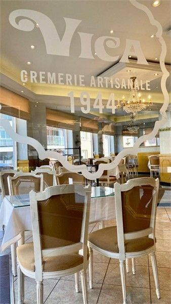 KNAPPE HANDELSRUIMTE TE HUUR IN HET CENTRUM VAN SINT-TRUIDEN foto 6