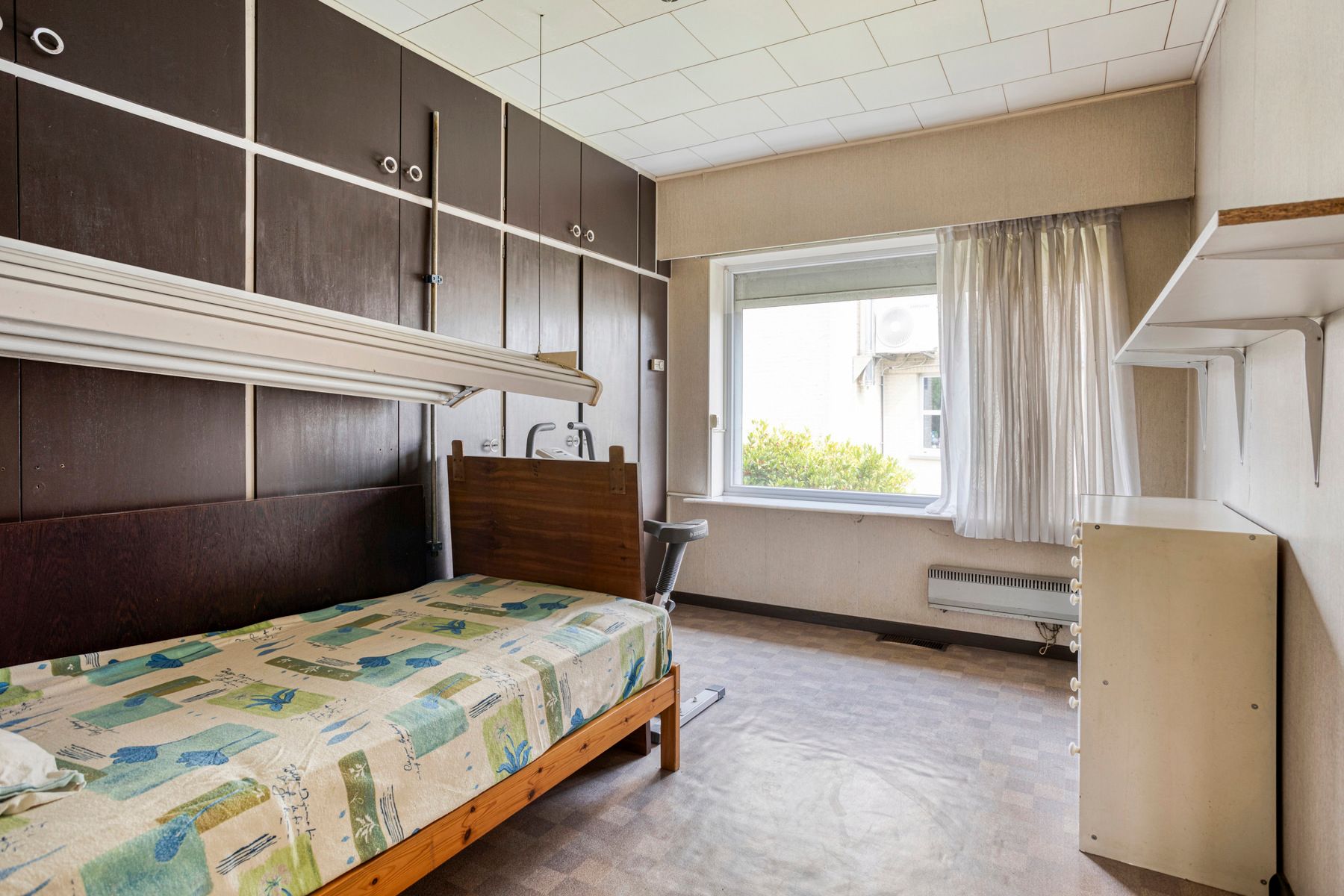 Te renoveren bungalow op 11a 41ca! foto 14