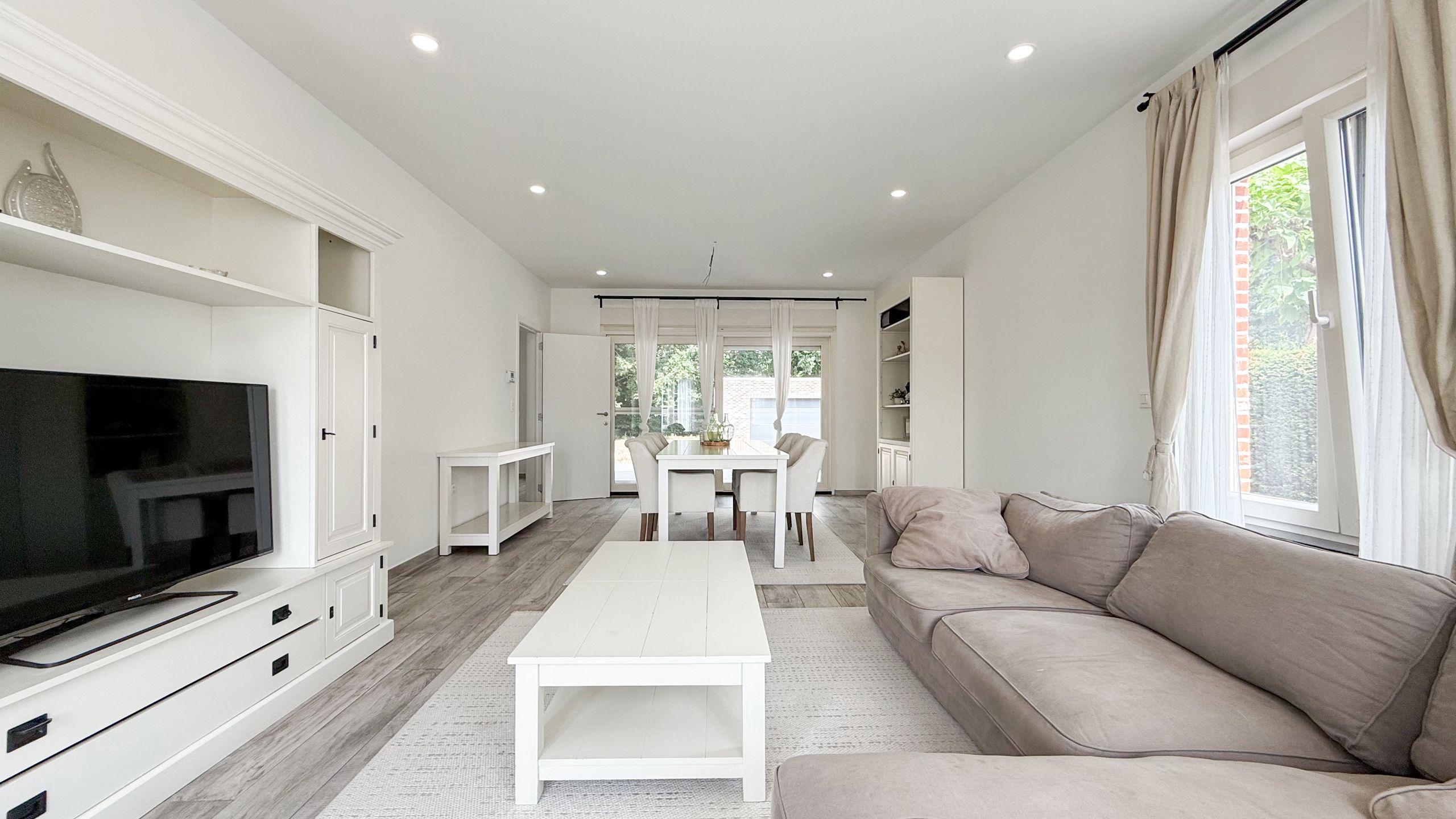  Instapklare woning met 3 slpk en zuid gerichte tuin! foto 4