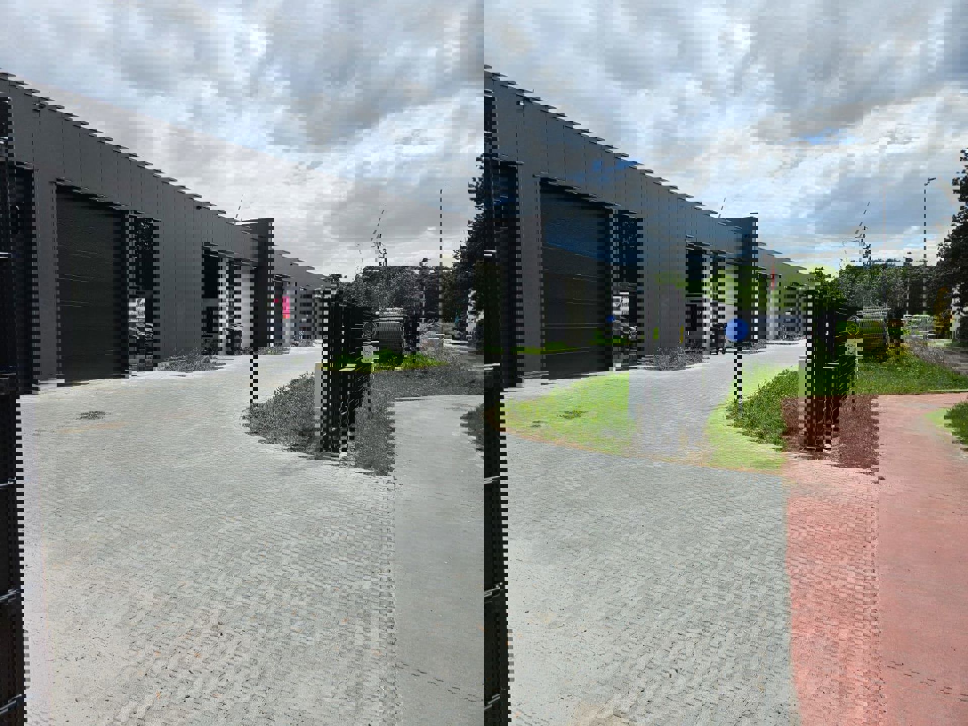 KMO-unit te huur in Tessenderlo - 350m² foto 2