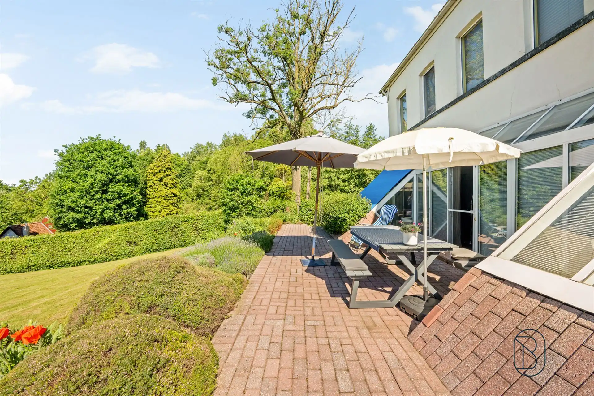 Prachtig gelegen charmante woning met een uniek uitzicht. foto 8