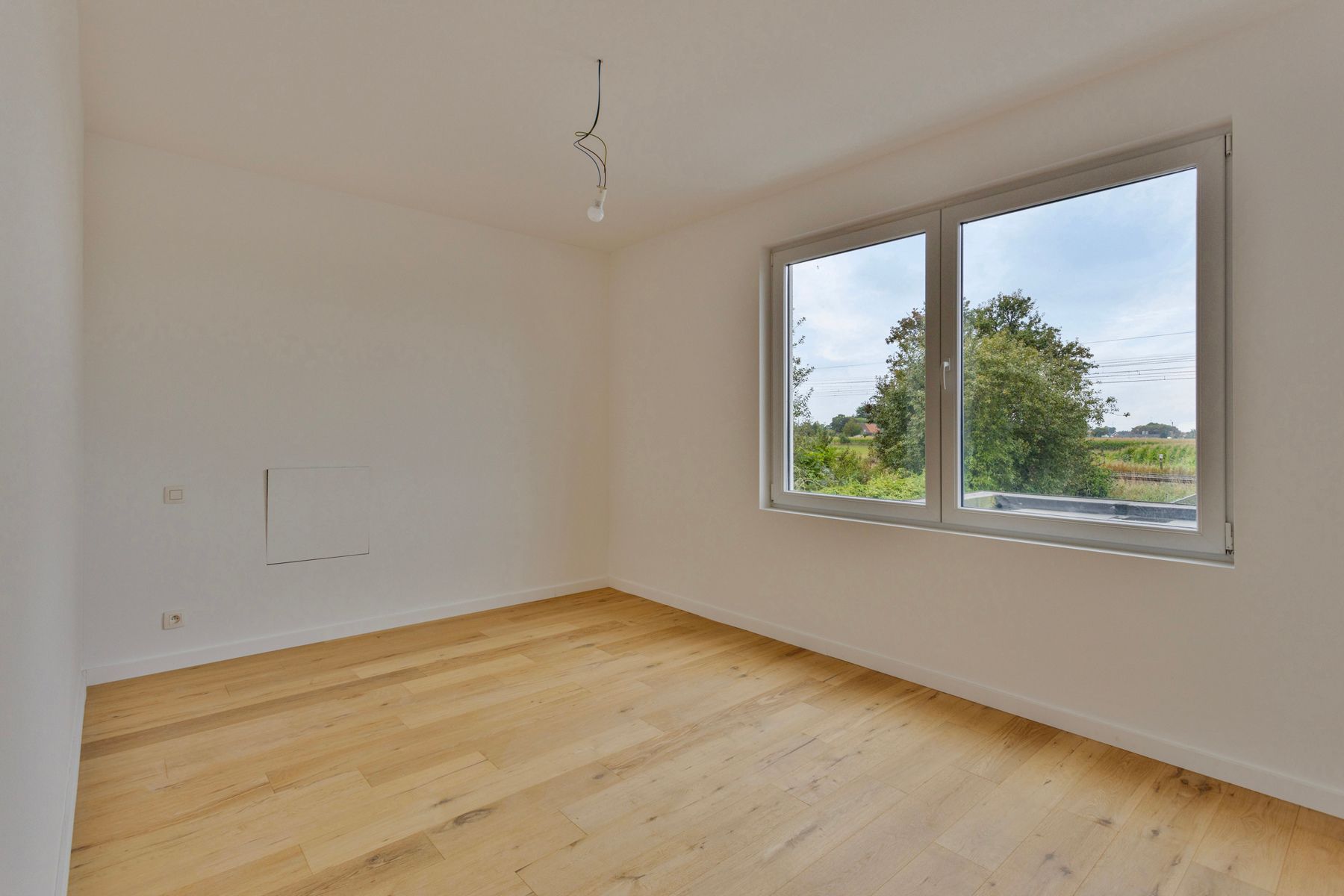 Ruime nieuwbouwwoning met 4 slaapkamers ! foto 15