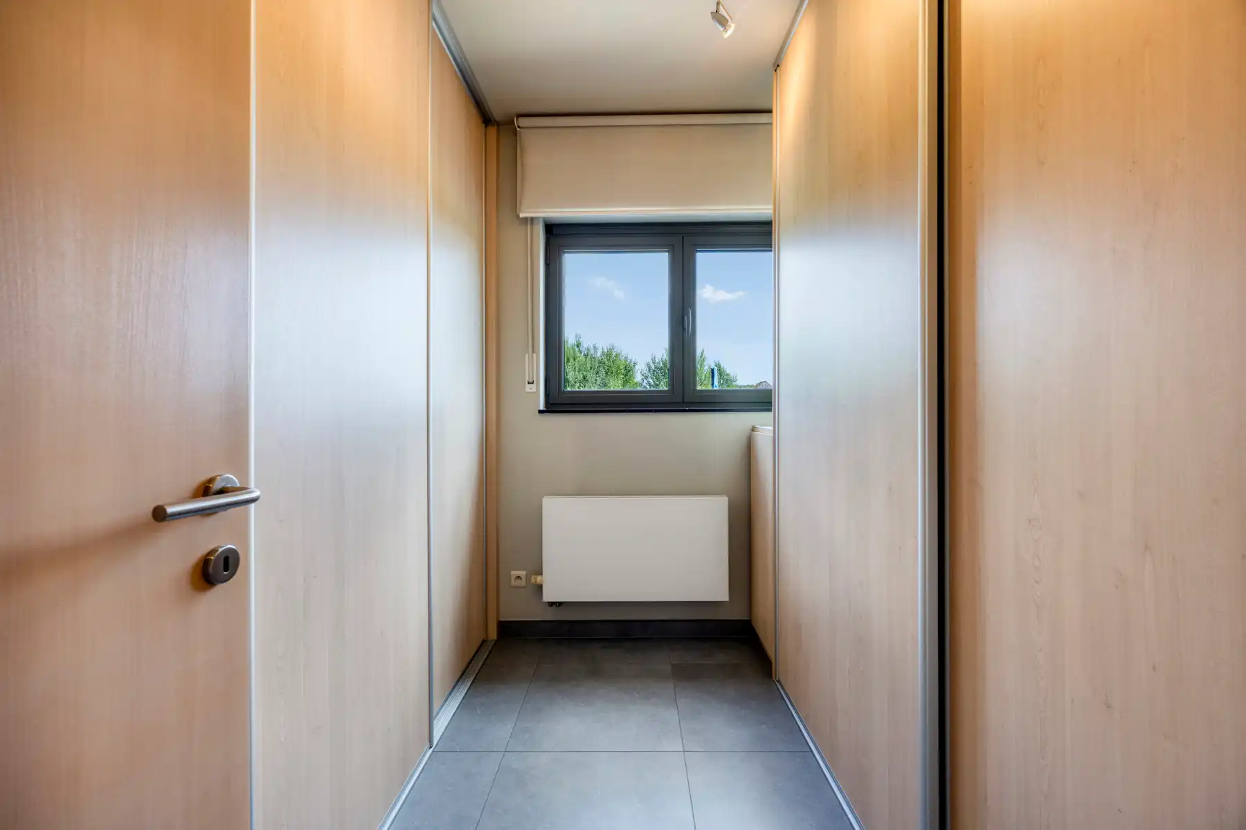 Instapklaar gelijkvloers appartement op toplocatie in Zellik foto 13