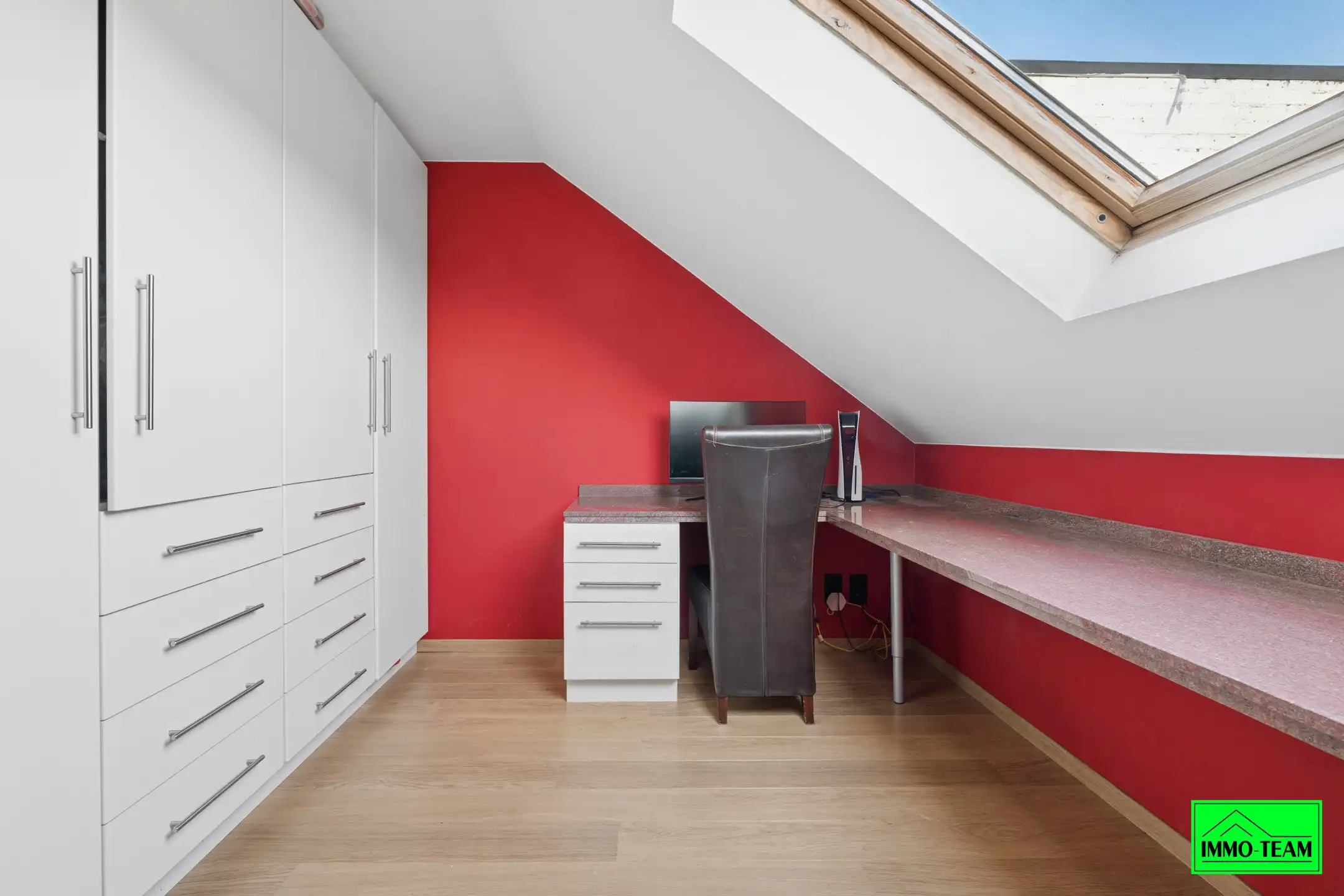 Instapklare, energiezuinige gezinswoning met tuin en garage foto 24