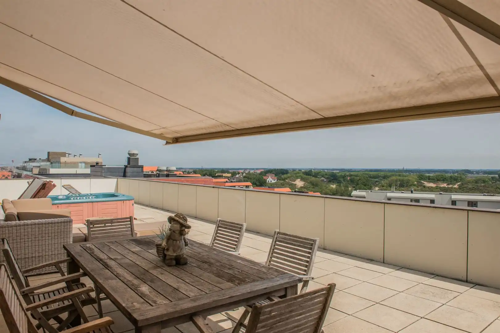 Exclusieve penthouse met unieke zichten en 100m² terras foto 23