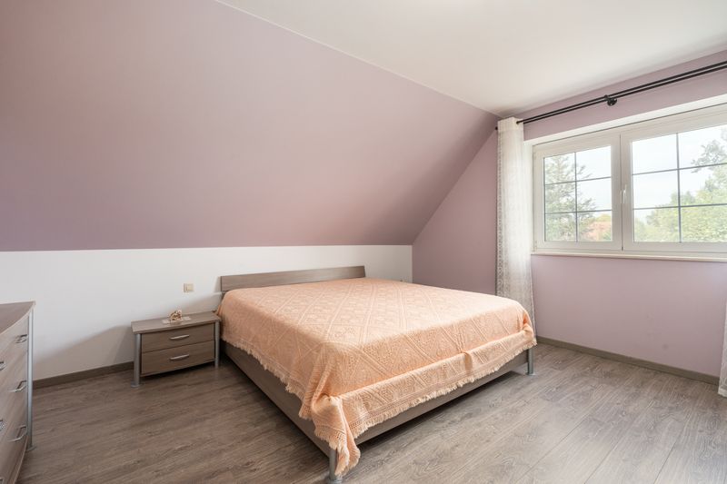 Ruime, instapklare villa nabij centrum Beitem – op slechts 10 min van Roeselare voorzien van  5 à 6 slpks. foto 9