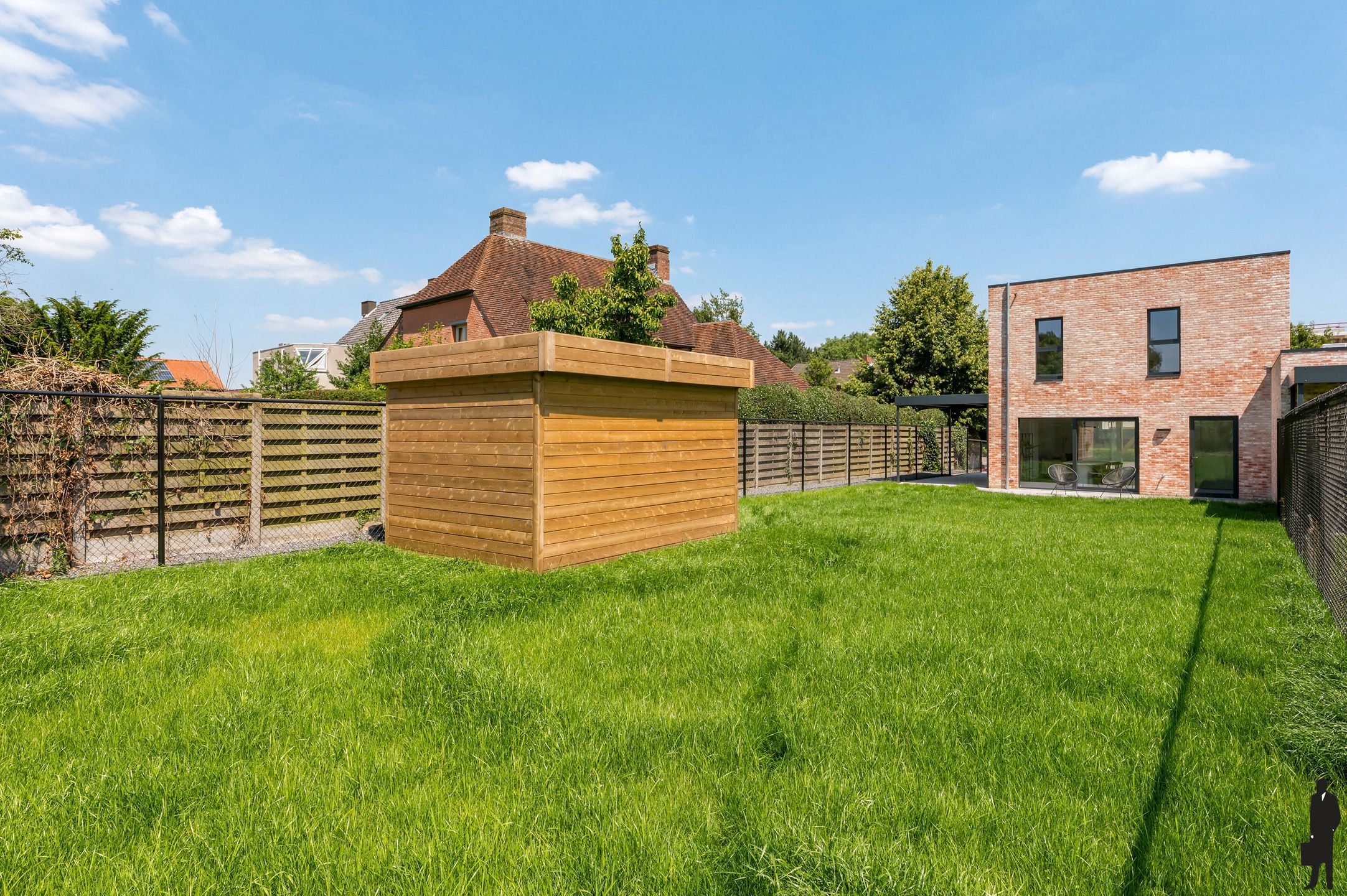 Woningen met 3/4 slpks en tuin met bijgebouw en carport foto 19