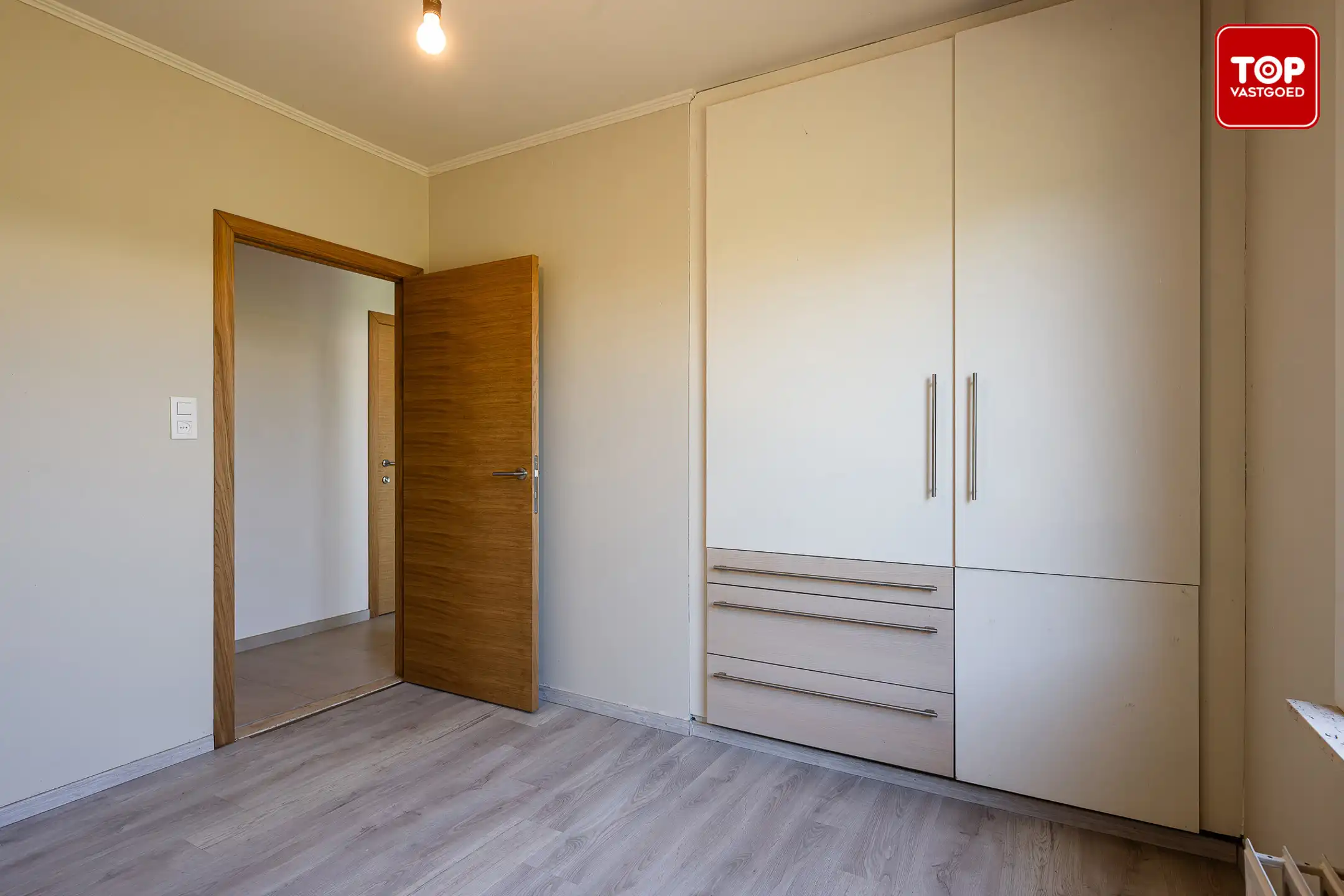 Instapklare woning met gelijkvloers karakter.  foto 17