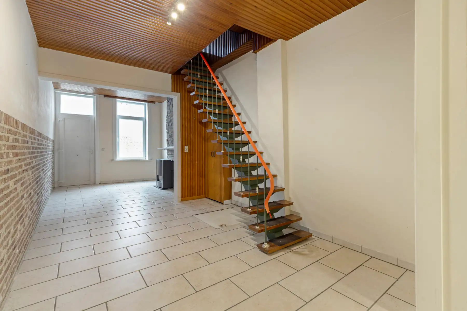 Op te frissen woning zonder renovatieverplichting foto 7