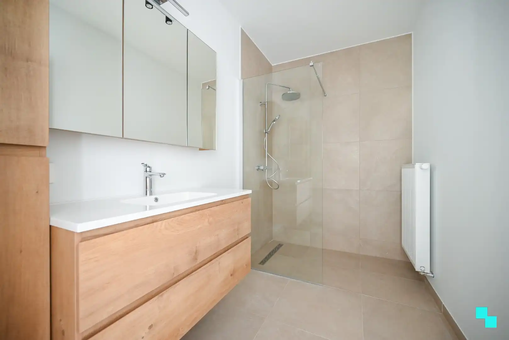 Energiezuinig penthouse met zonneterras te Izegem foto 25