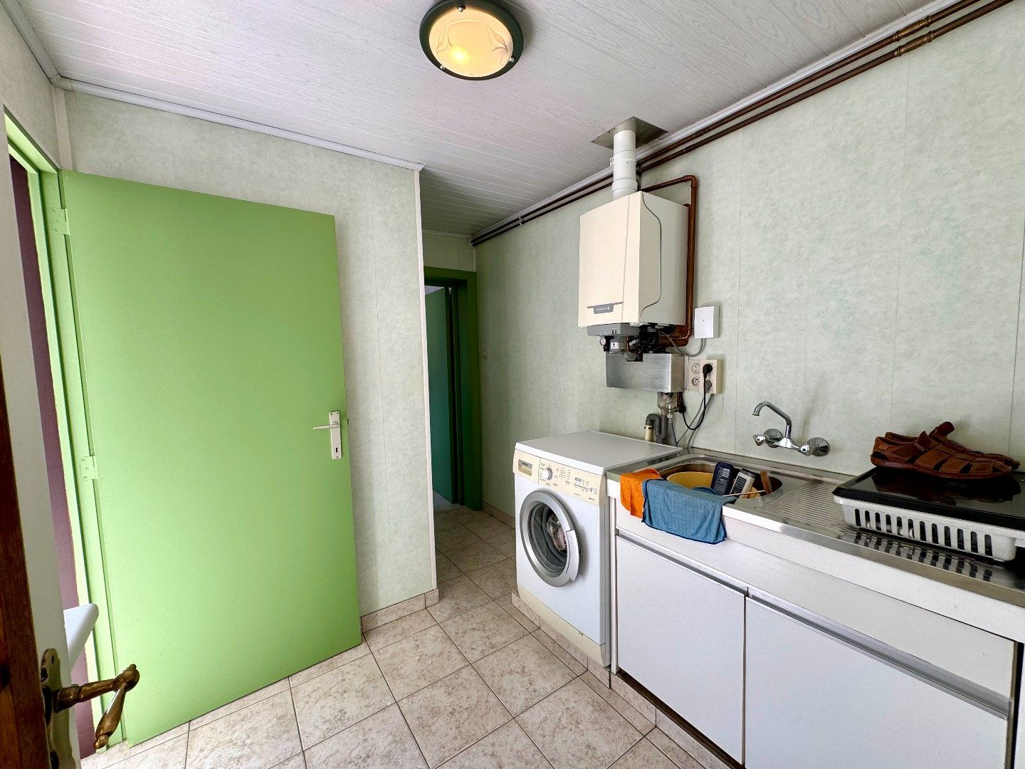 RIJWONING MET  3 SLPKS, GARAGE EN TUIN foto 17