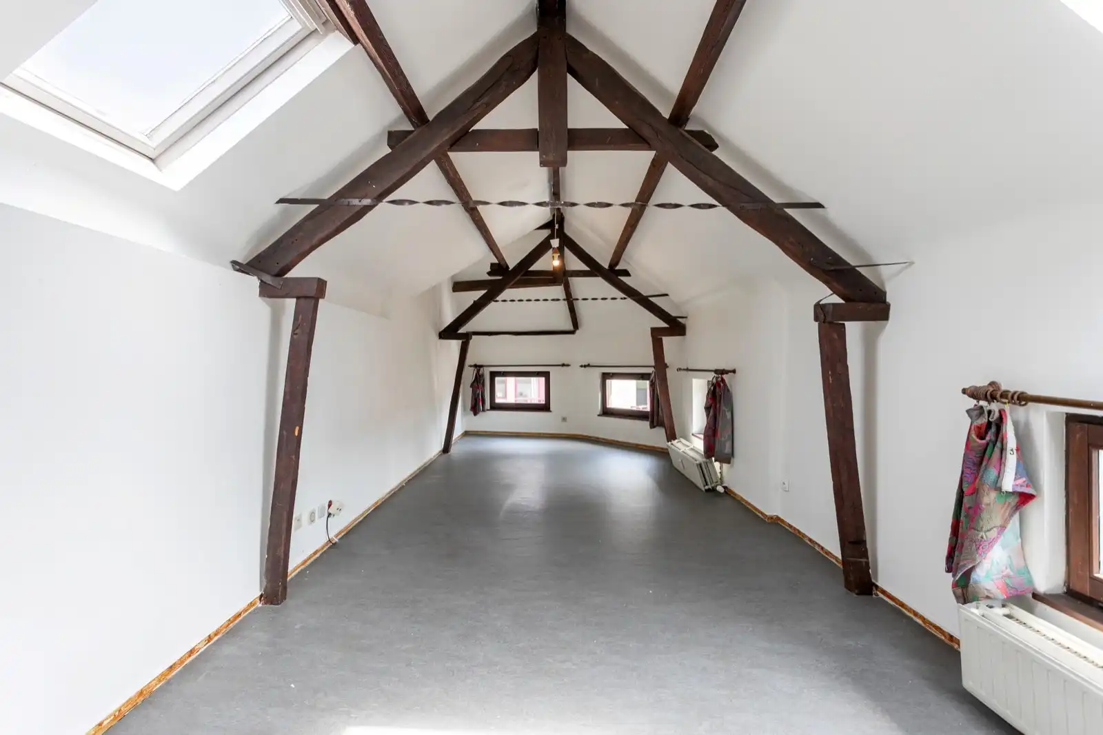 Opbrengsteigendom met 2 vergunde appartementen en kelders in het centrum van Halle foto 16