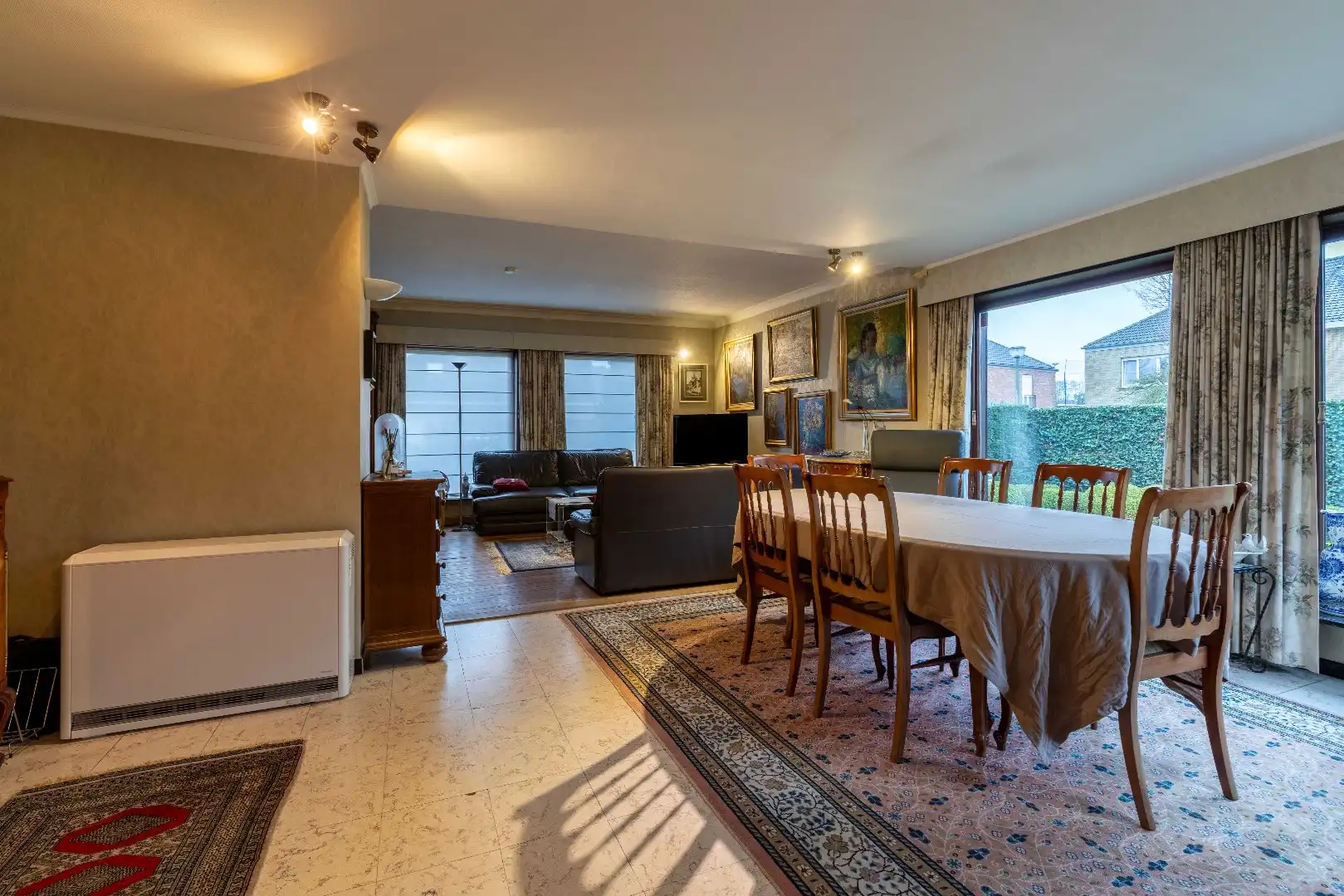 Centraal gelegen bungalow in groene omgeving St-Andries foto 11