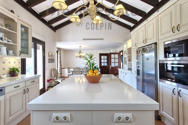 Villa in het exclusieve Marbella Club Golf resort, Benahavis foto 33