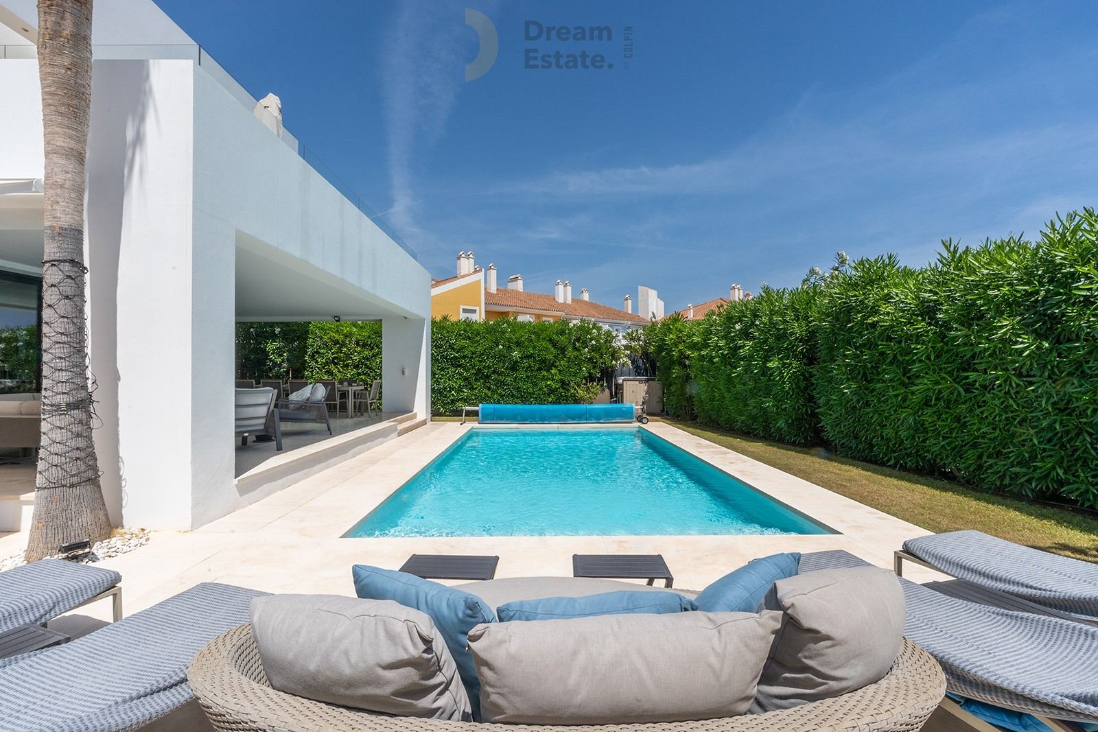 Moderne villa in de wijk El Paraiso, Estepona. foto 47
