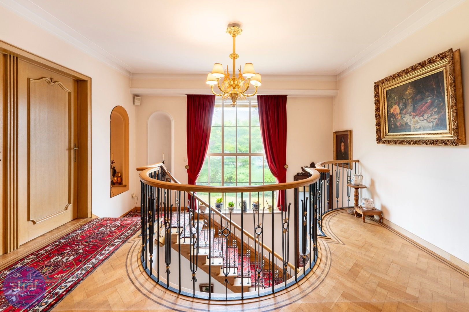 Ruime villa met 4 slaapkamers en veel karakter foto 10