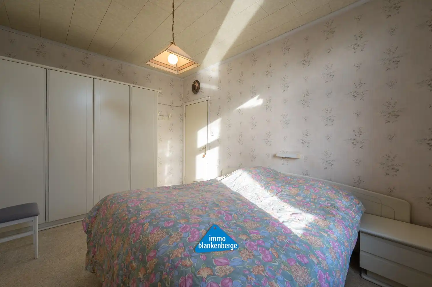 Grote gezinswoning met tuin en 7 slaapkamers nabij centrum en zee foto 19