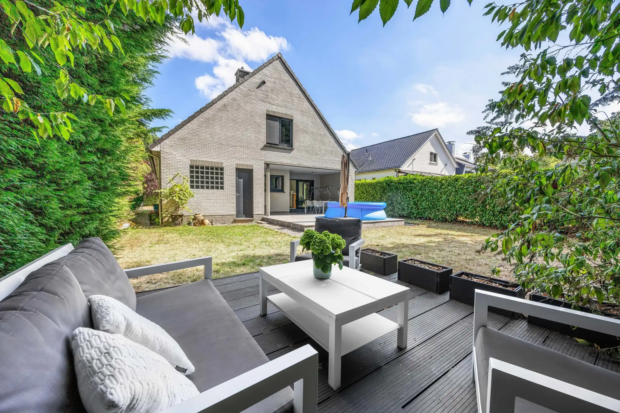 Wonen in alle rust in het groene Hertebos foto 3