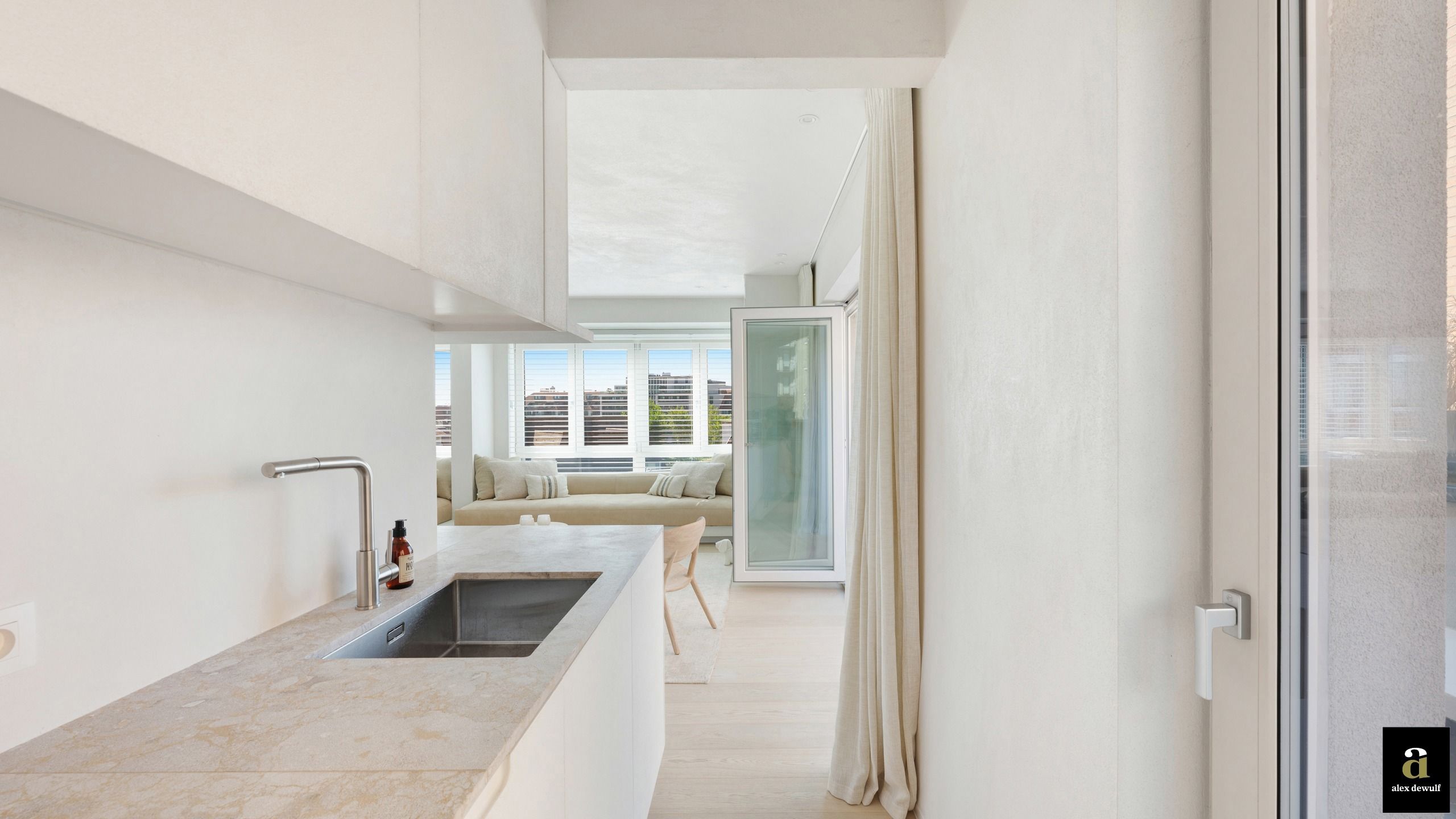 Instapklare penthouse met panoramisch uitzicht op La Réserve foto 14