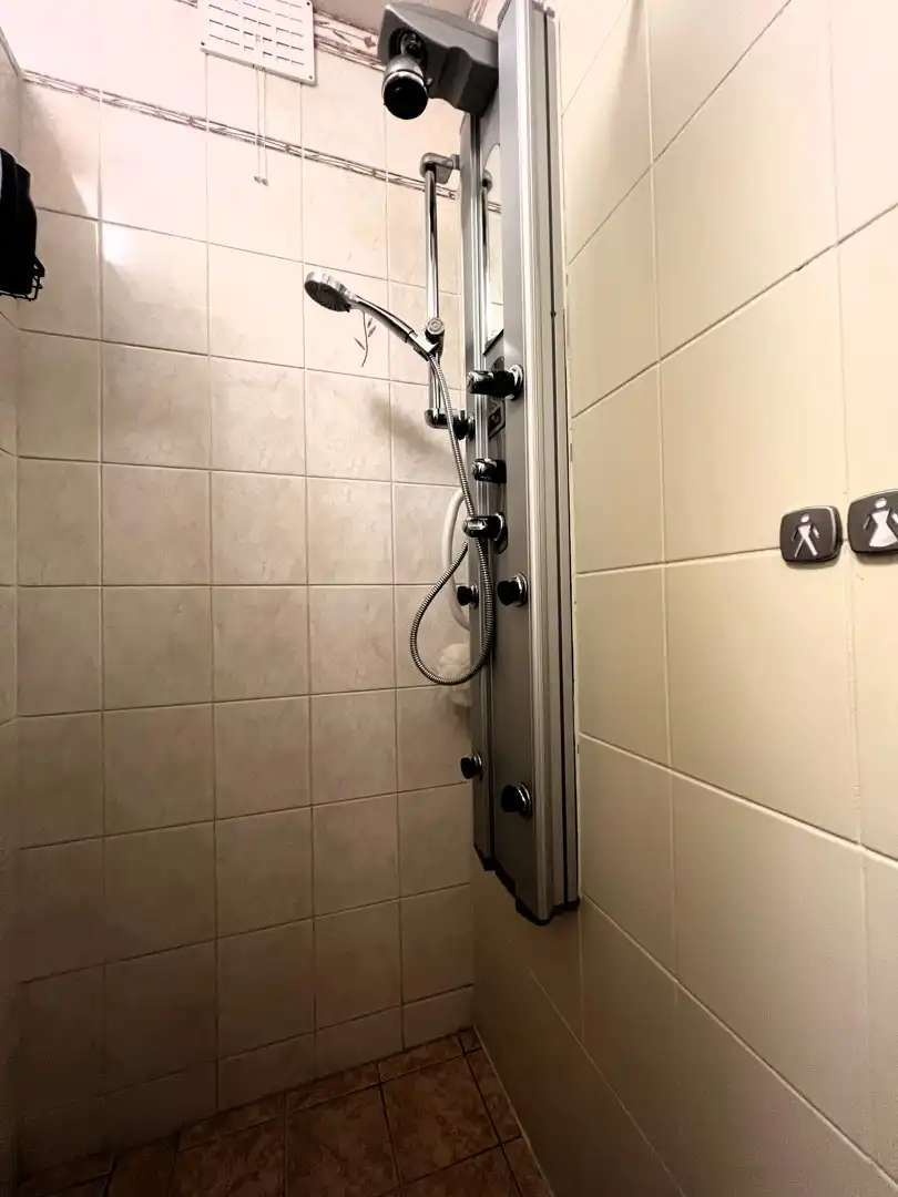 Instapklaar appartement incl. private autostaanplaats met centrale ligging foto 12