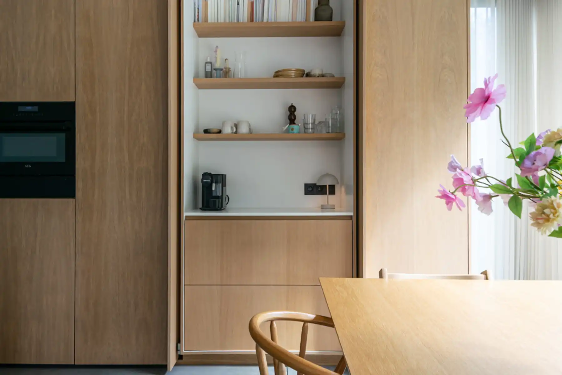 ENERGIEZUINIGE CONCRETE HOUSE OP TOPLOCATIE foto 11