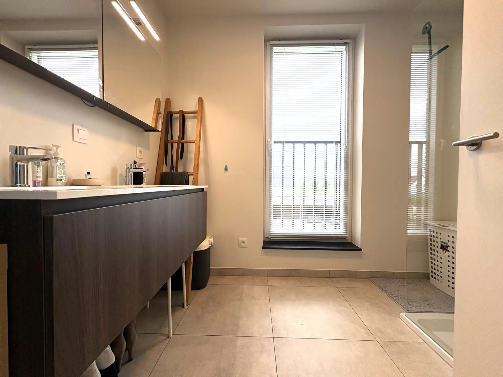 Perfect afgewerkt nieuwbouwappartement foto 8
