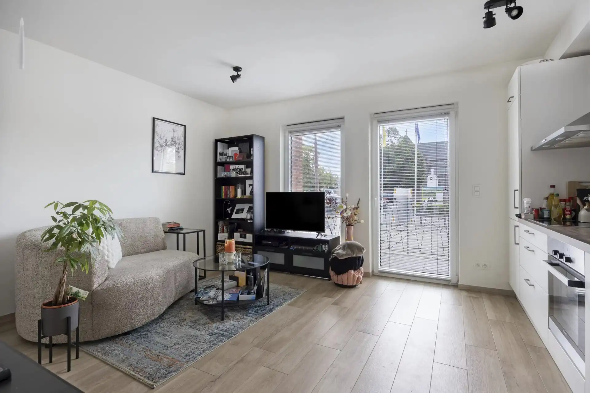 GEZELLIG EN RECENT 1 SLPK APPARTEMENT VAN 42,40 M² IN CENTRUM MOELINGEN (VOEREN) foto 2