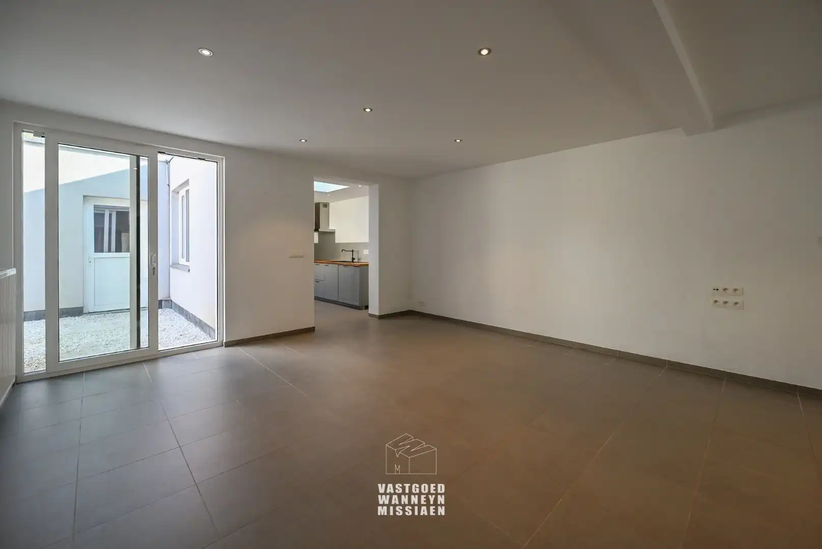 Instapklare woning met 3 slaapkamers in centrum Wingene  foto 8