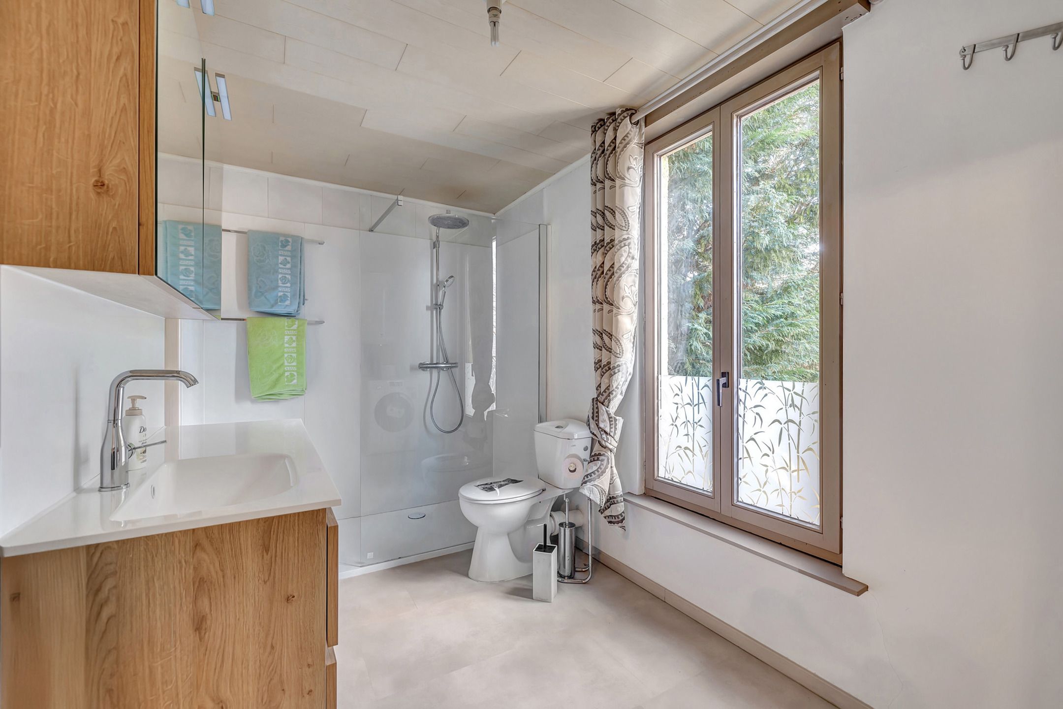 Instapklare woning in een rustige en groene omgeving! foto 12