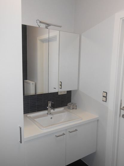 Centraal gelegen appartement  met 1 slaapkamer en tuin foto 6