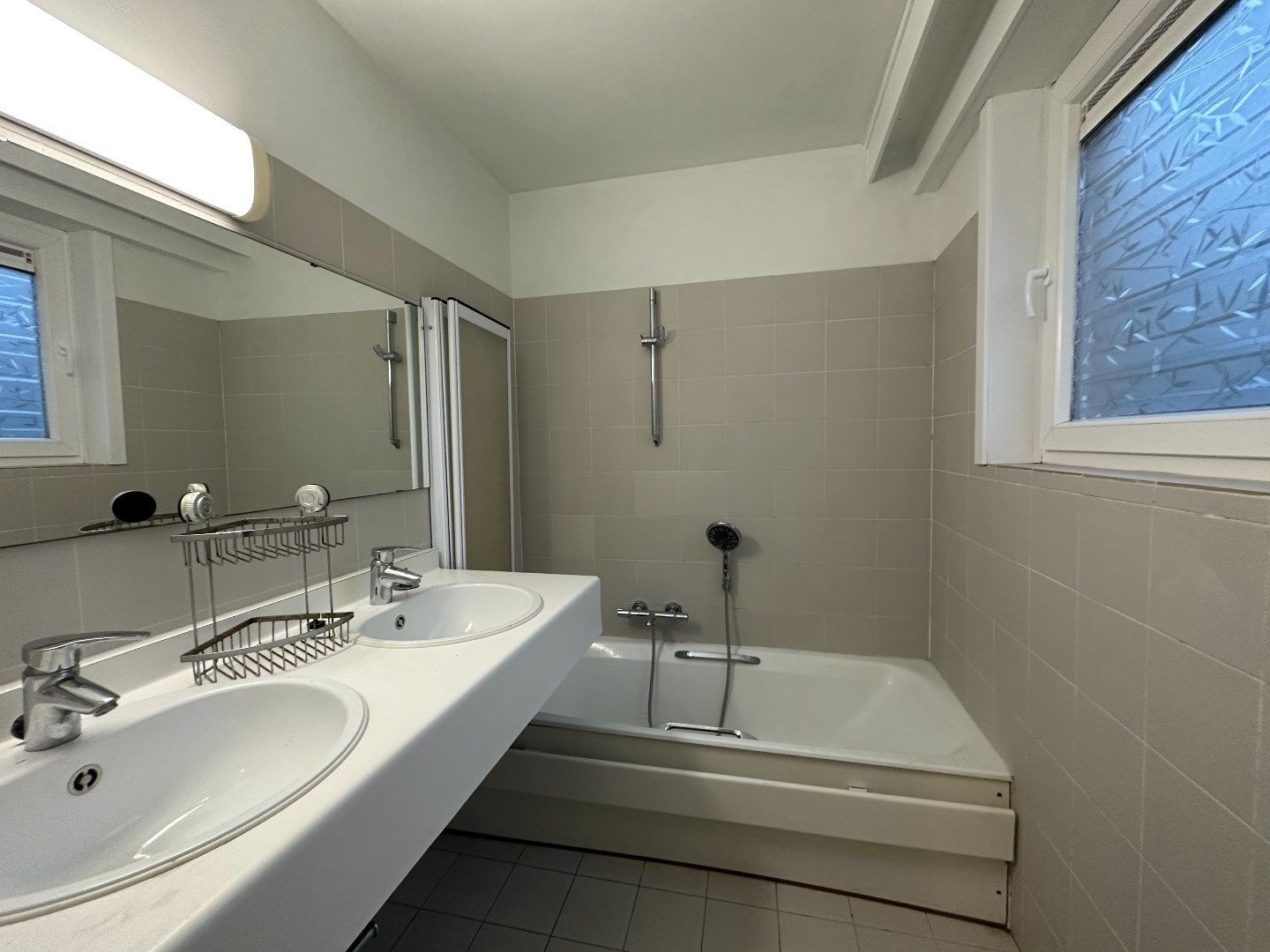 Centraal gelegen appartement met 1 slaapkamer foto 5