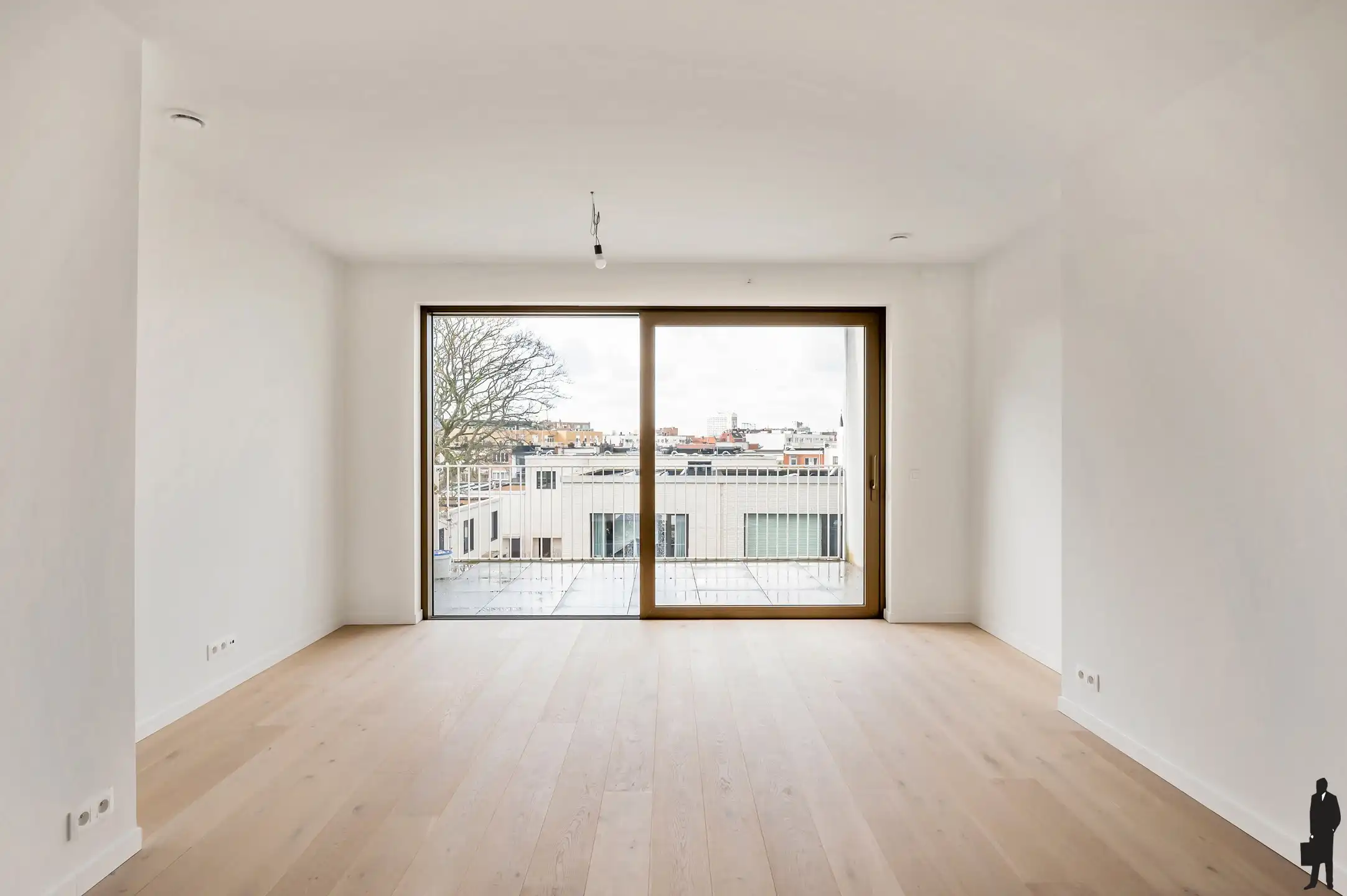 Instapklaar nieuwbouwappartement met terras foto 5