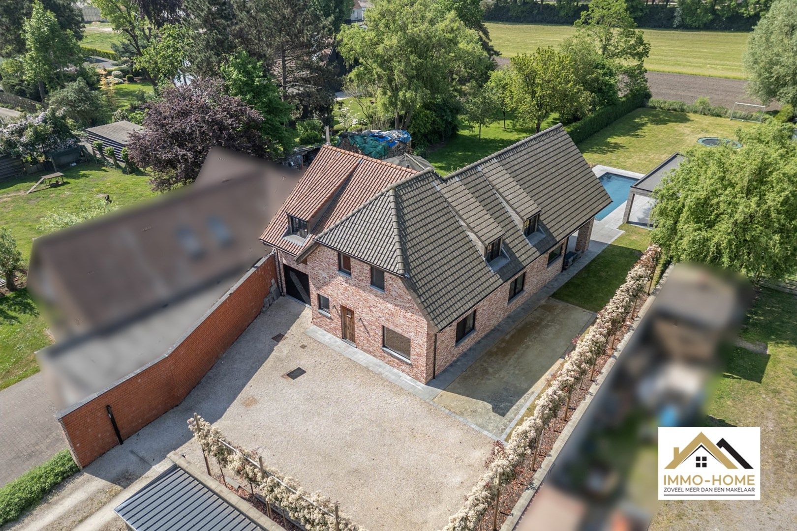 Prachtige hoogwaardige woning met zwembad!! foto 4