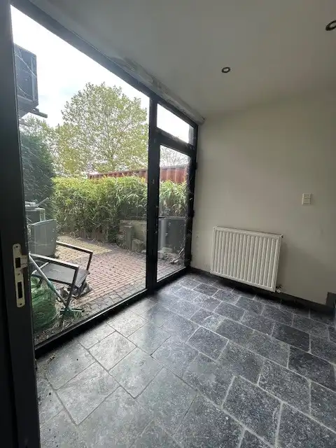 MULTI FUNCTIONEEL BEDRIJFSPAND MET KANTOREN EN APPARTEMENT foto 23