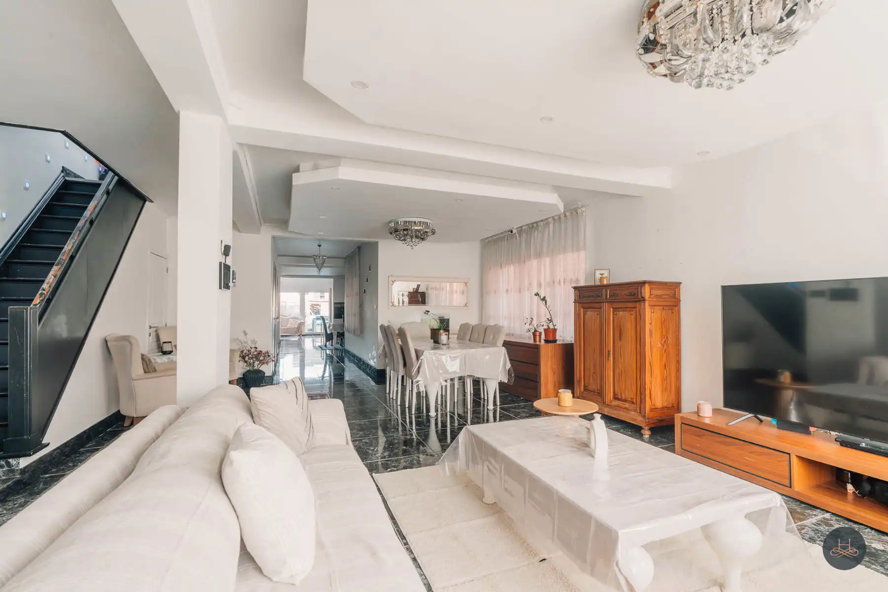 Comfortabele ruime gezinswoning met strategische ligging foto 56