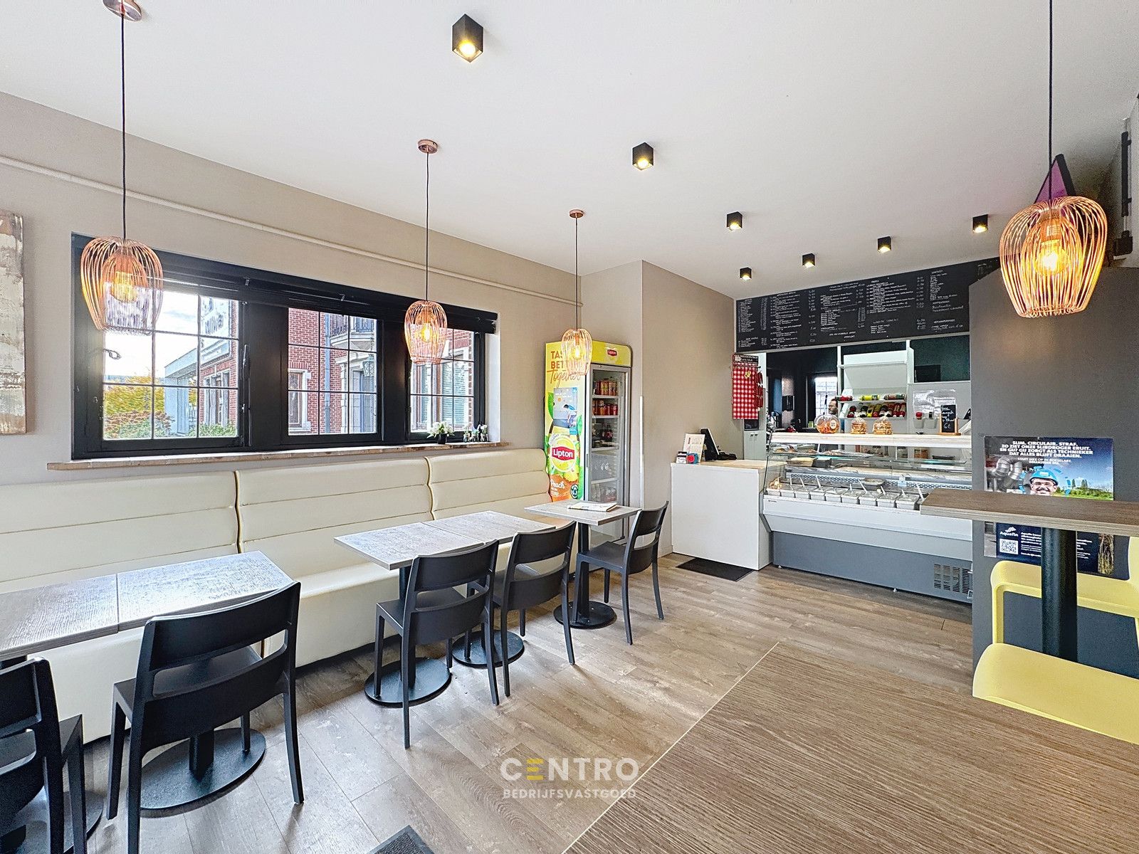 HANDELSPAND met woonst op COMMERCIËLE ligging! foto 17