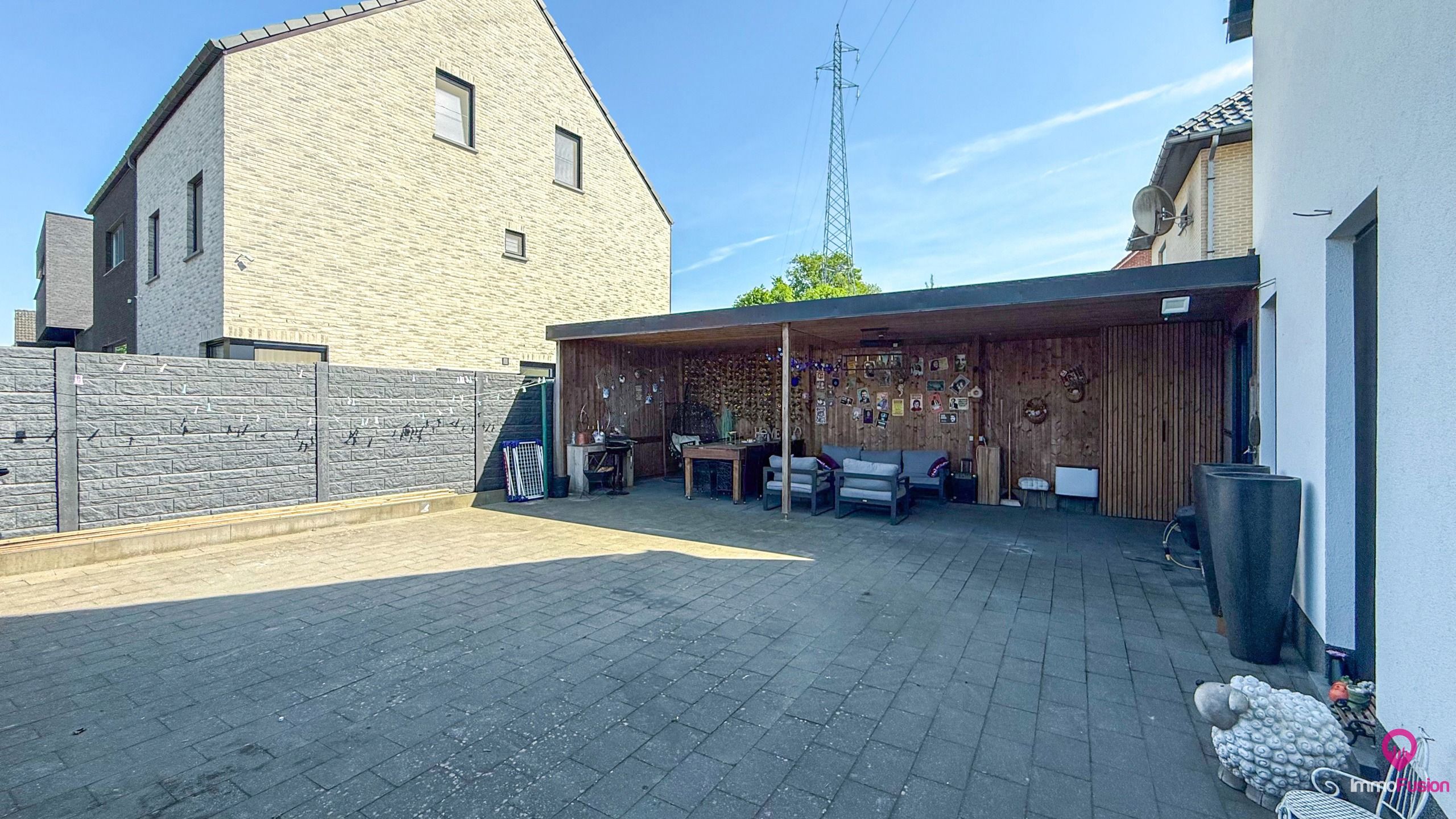 Instapklare woning met 5 slpks, rustig gelegen te Beringen! foto 34