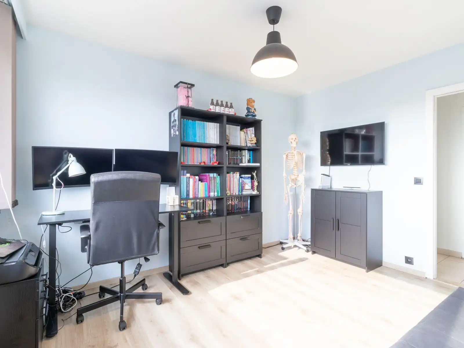 Licht en ruim appartement met prachtig uitzicht foto 12