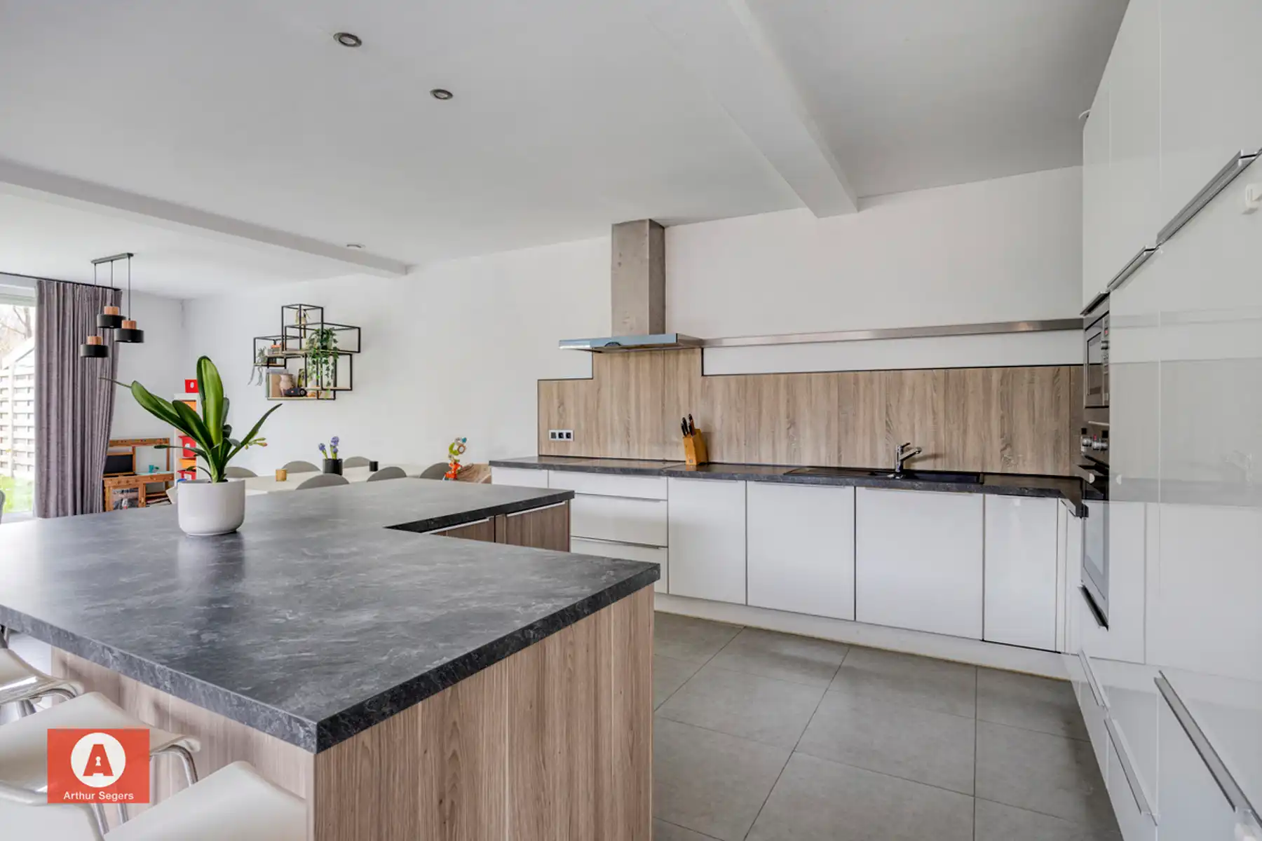 Ruime, energiezuinige woning met 4 slaapk en groen zicht foto 10