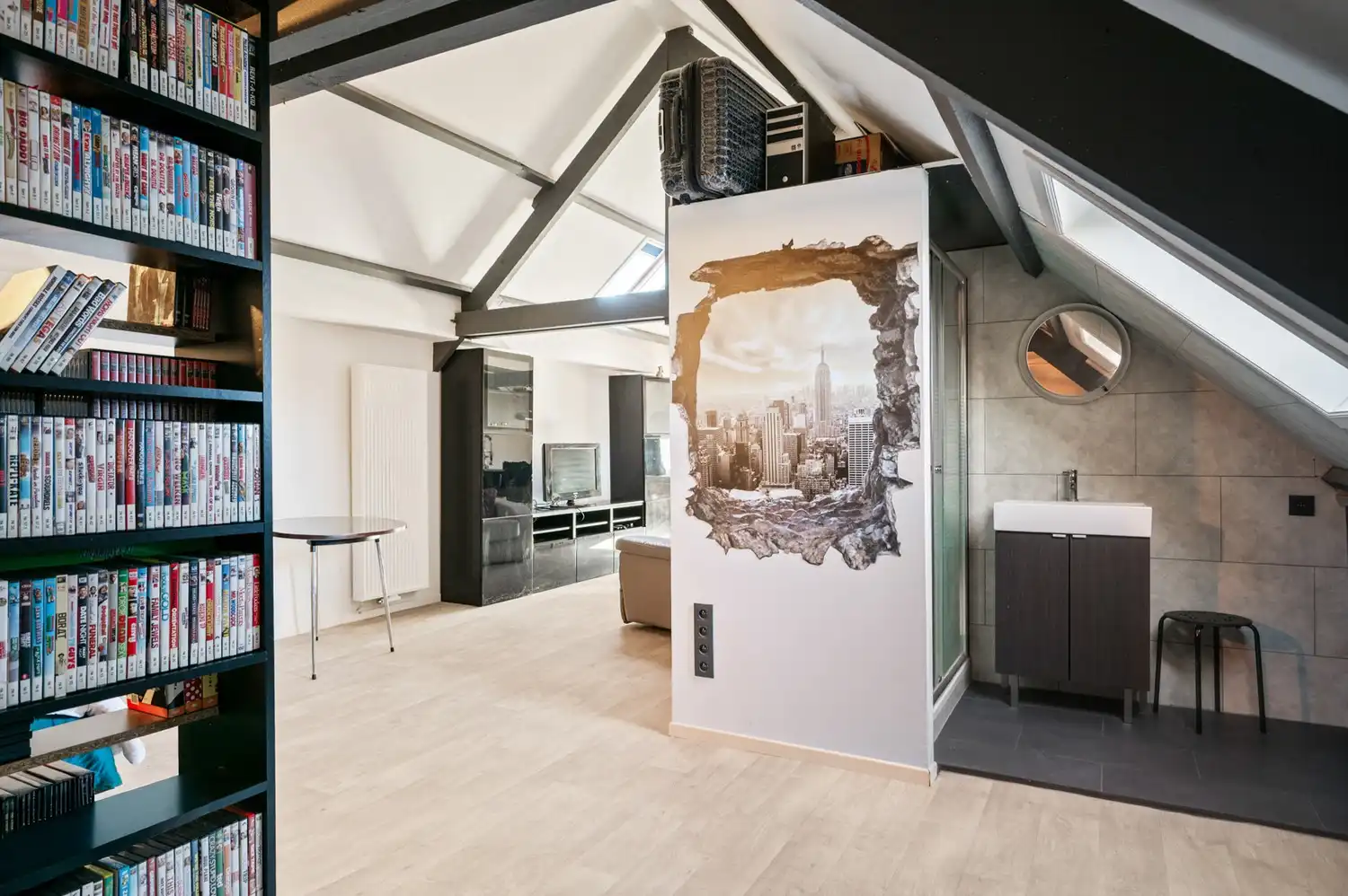 Authentieke woning met 4 slpkrs, loft en magazijn te O-L-V-Waver foto 19