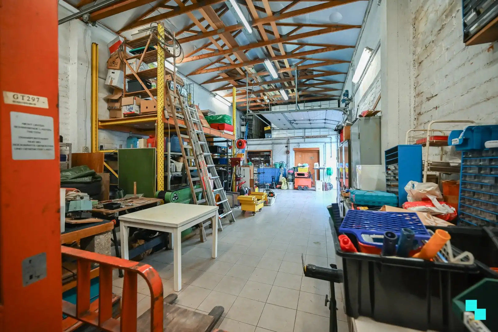 Ruime woning met loods gelegen nabij het centrum van Izegem foto 28