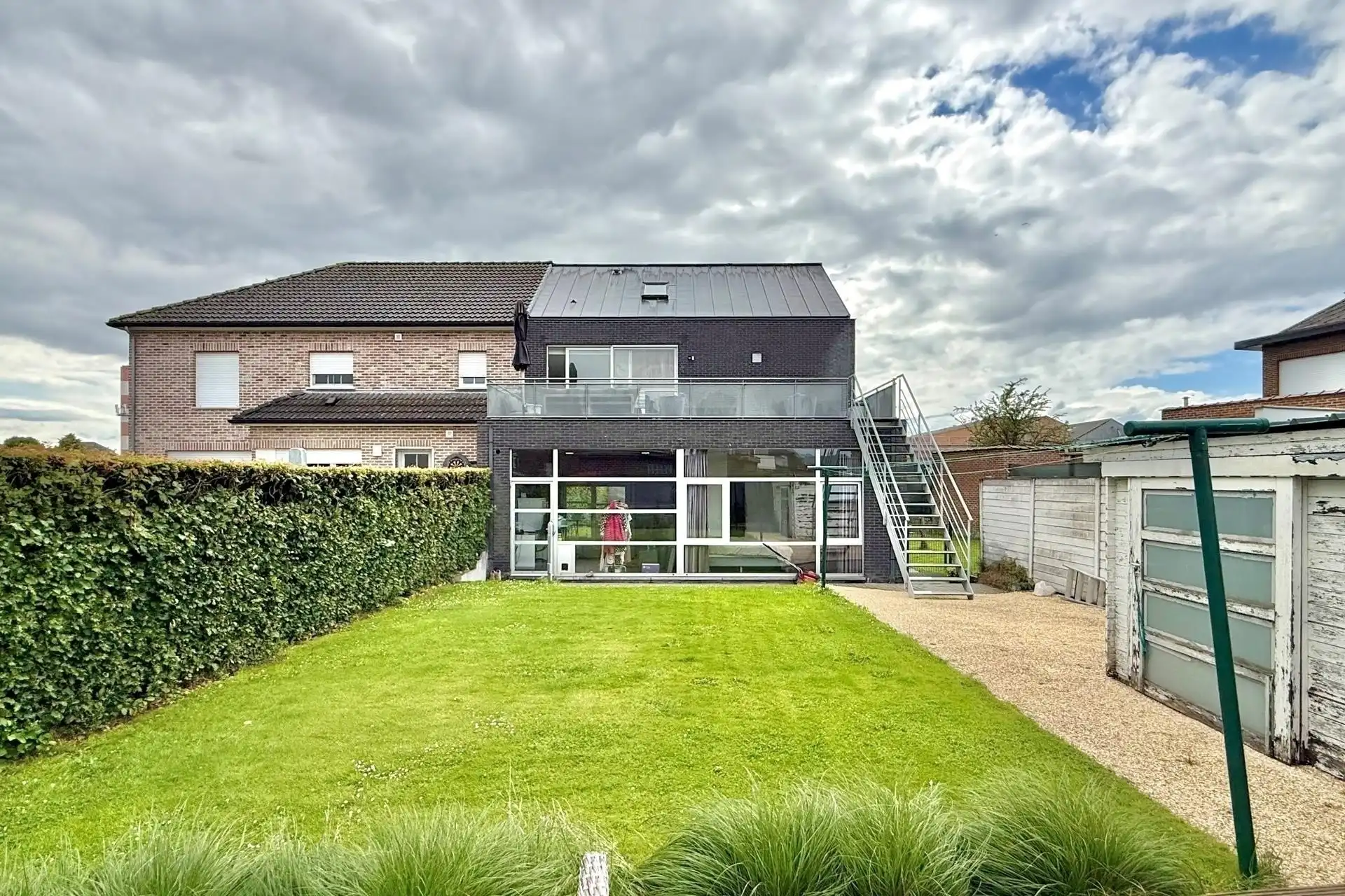 Moderne instapklare HOB met tuin, 4 slpks en 2 badk foto 28