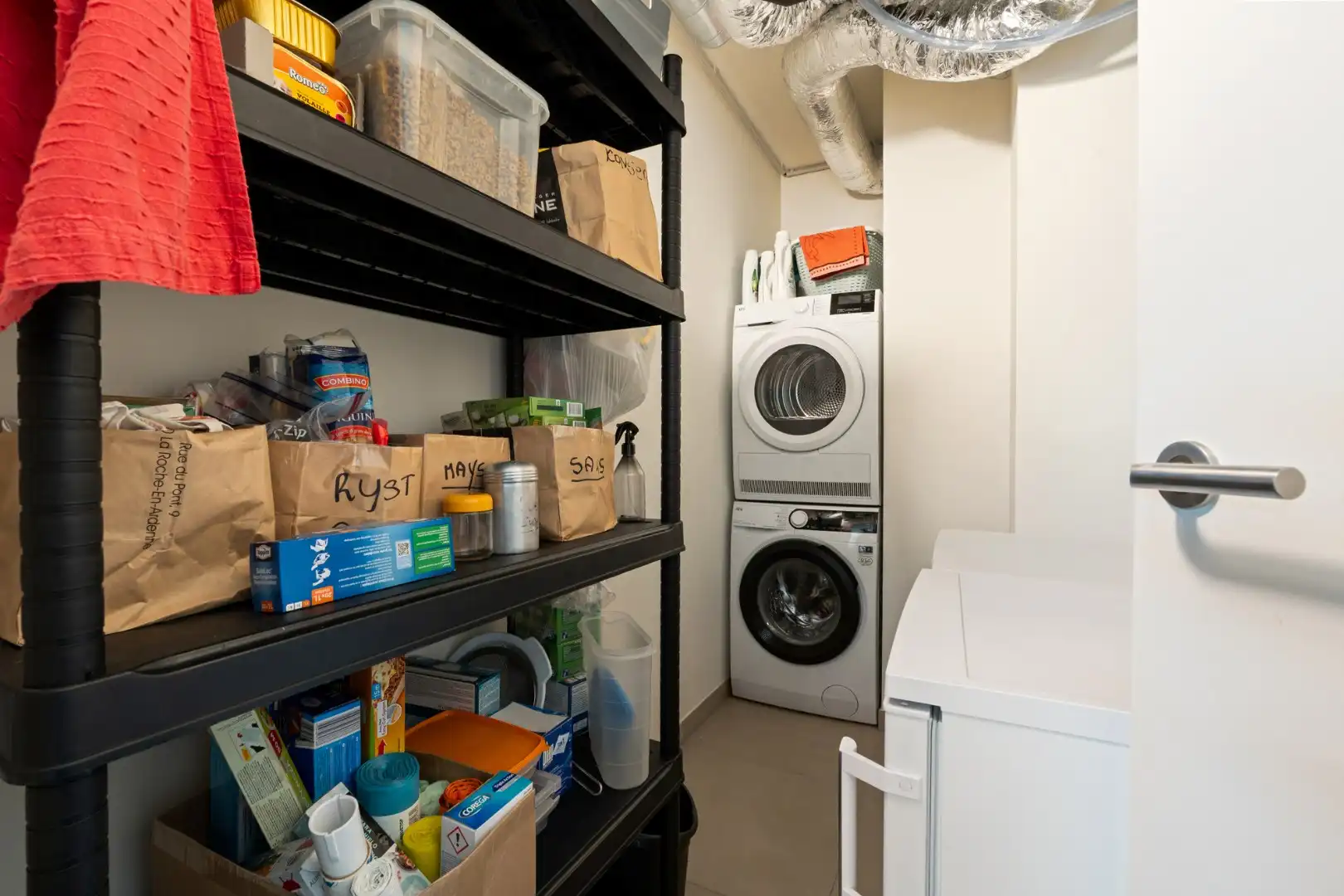 Energiezuinig appartement met parking in het centrum van Jabbeke foto 25