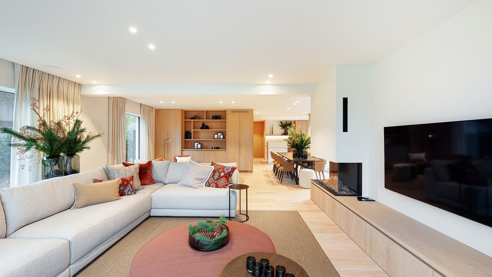 Luxueuze, alleenstaande villa in een residentiële wijk in Knokke met 5 slaapkamers. foto 4