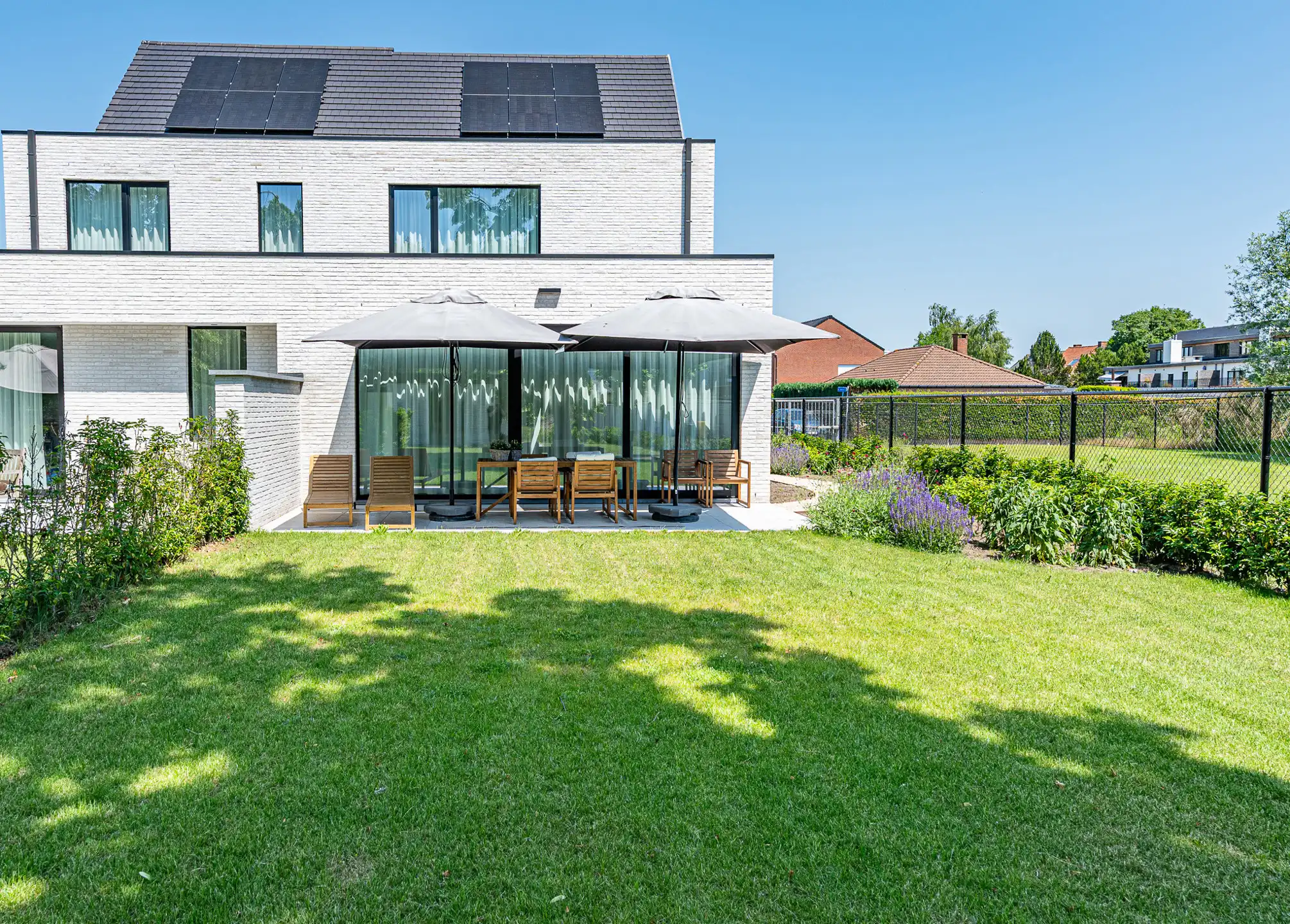 Moderne woning met 3 slaapkamers foto 4