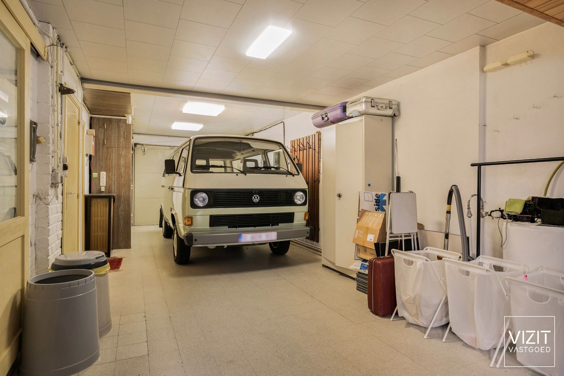 Ruime woning langs de stadsrand van Ninove  foto 9