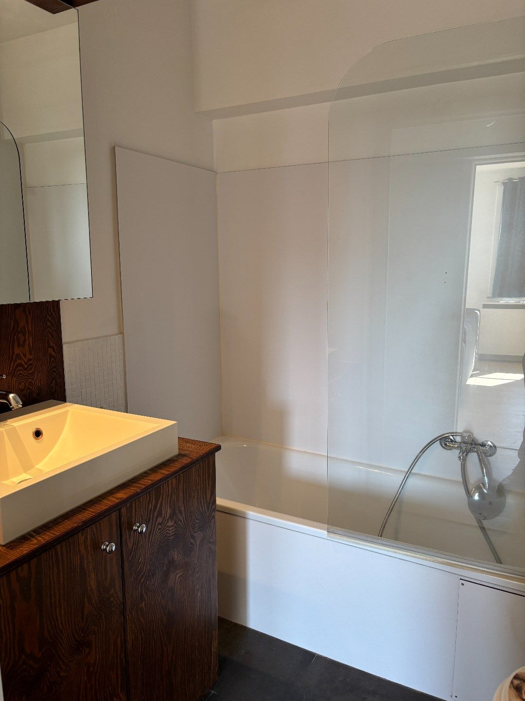 Gezellig appartement met 2 slaapkamers en terras! foto 9