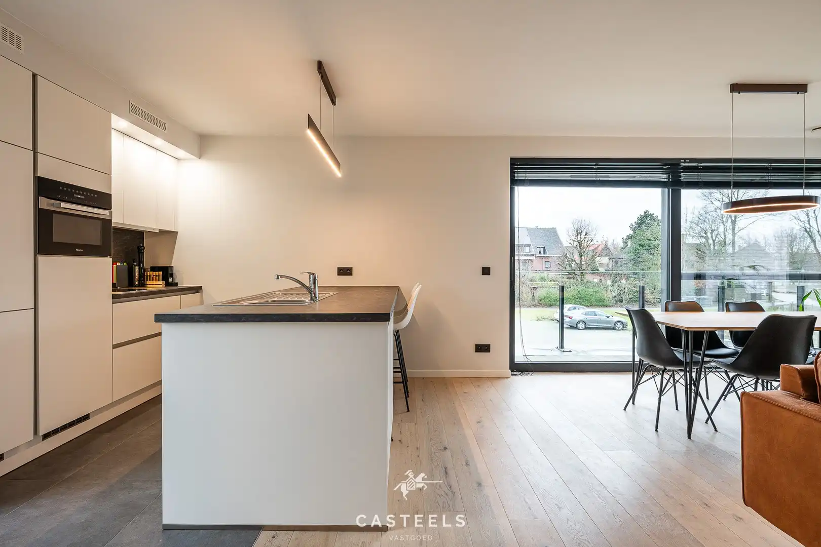 Modern appartement met veel licht op Gentbruggekouter foto 9